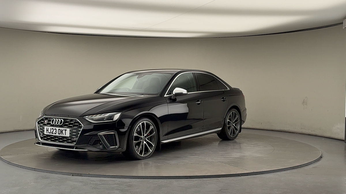 More views of Audi S4