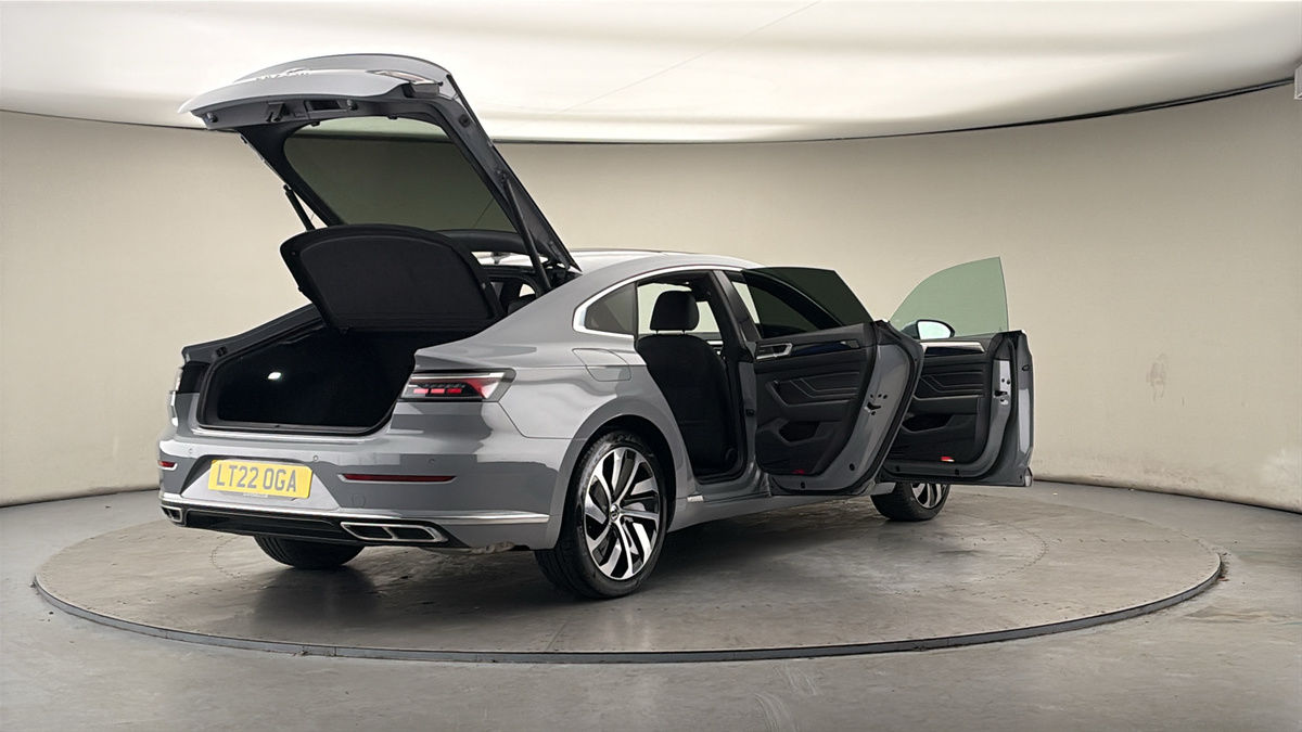 More views of Volkswagen Arteon