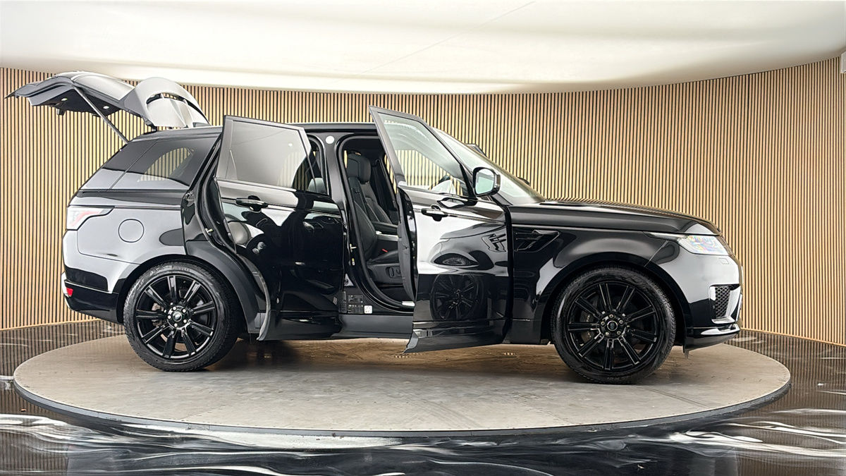 More views of Land Rover Range Rover Sport