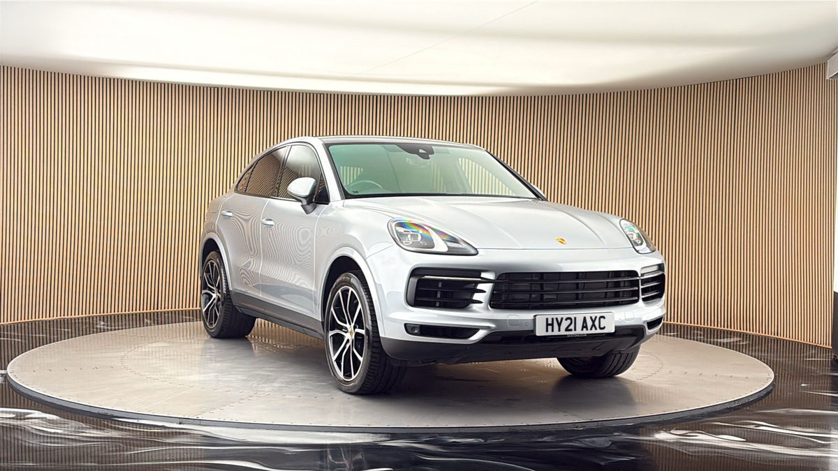More views of Porsche Cayenne