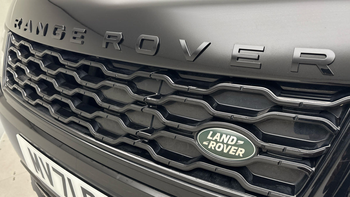 Land Rover Range Rover Sport Image 24