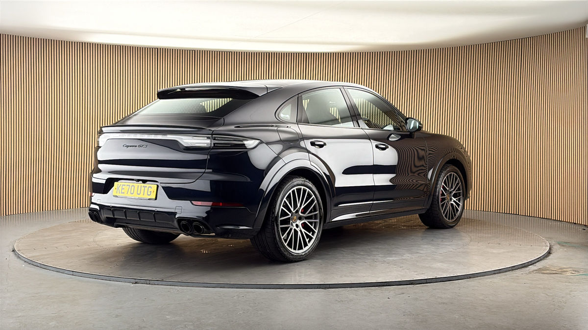 More views of Porsche Cayenne
