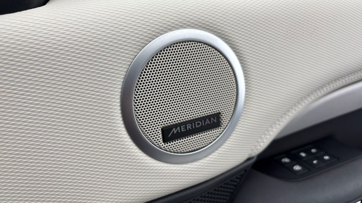 Land Rover Discovery Image 25