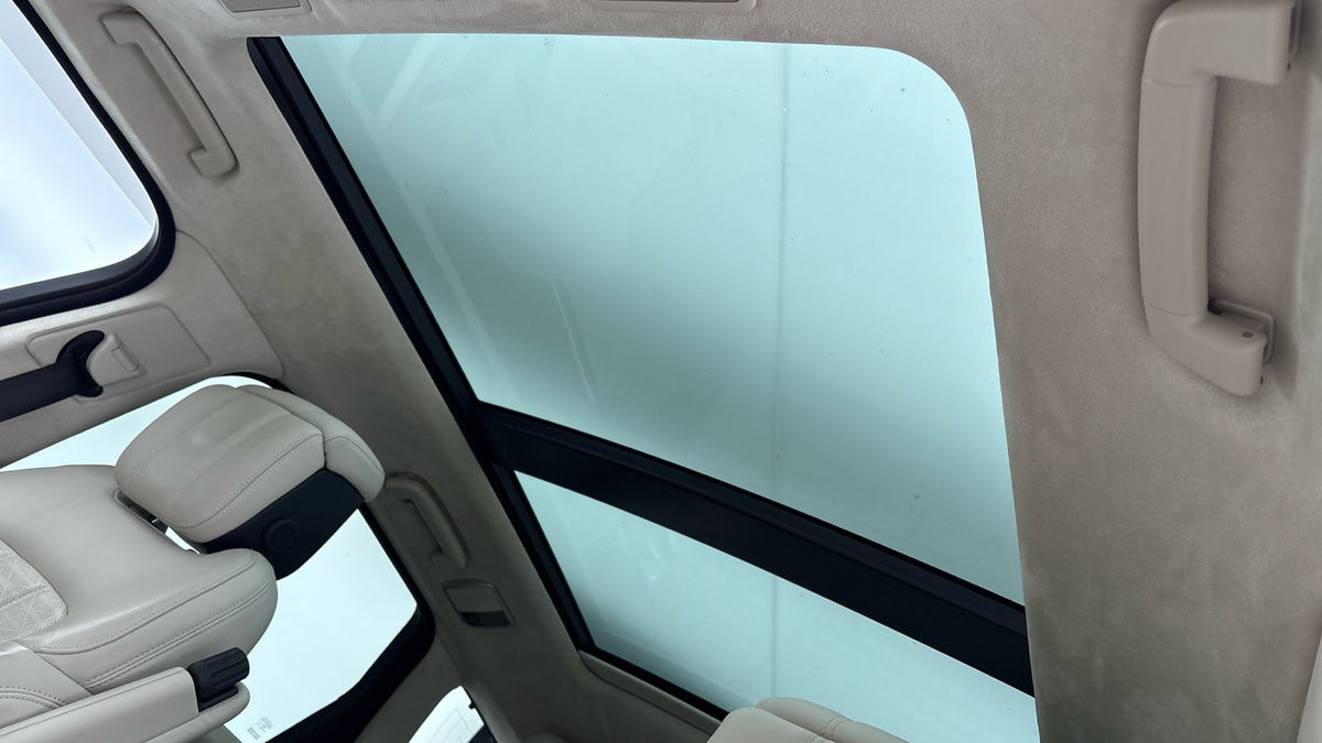 Land Rover Range Rover Sport Image 6