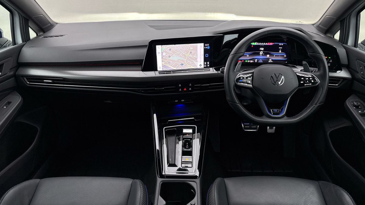 Volkswagen Golf Image 12