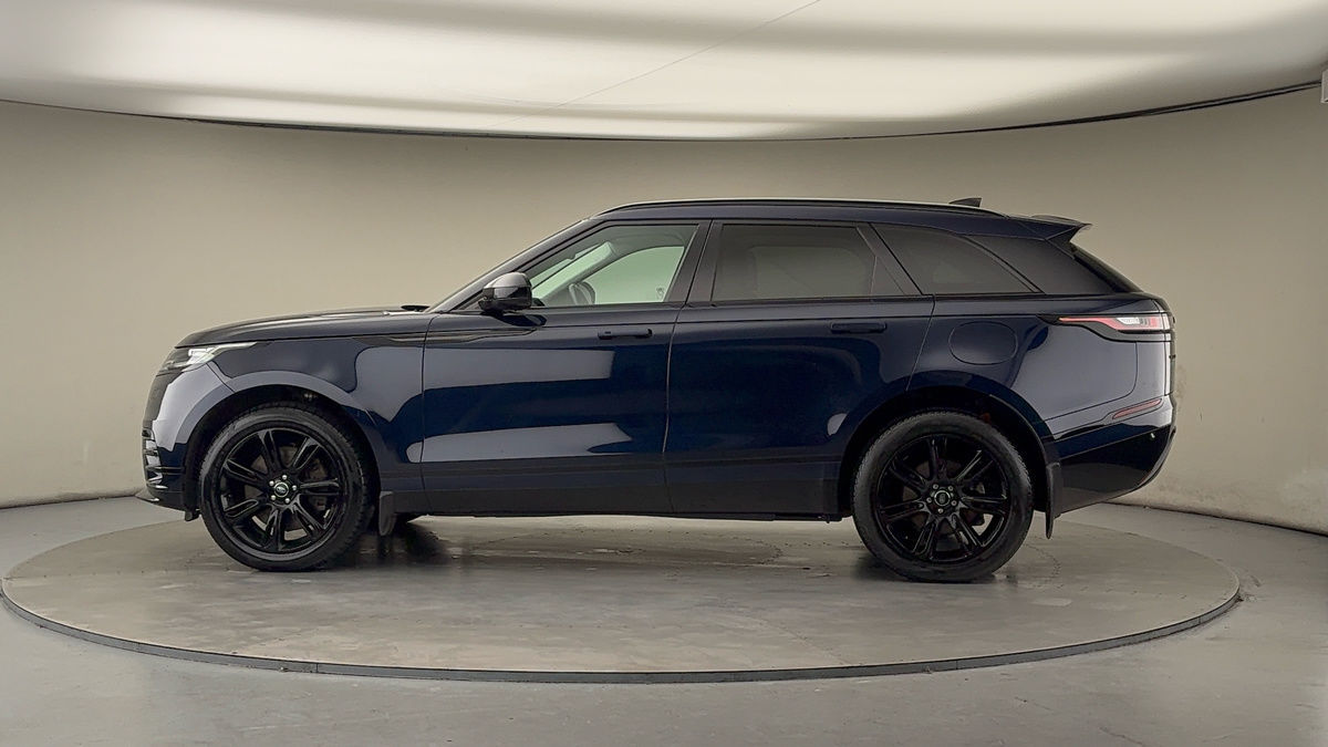 More views of Land Rover Range Rover Velar