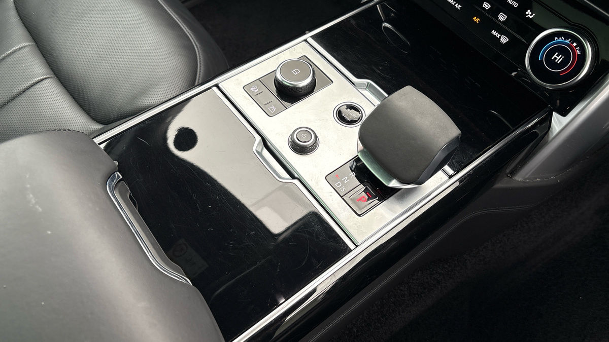 Land Rover Range Rover Image 18