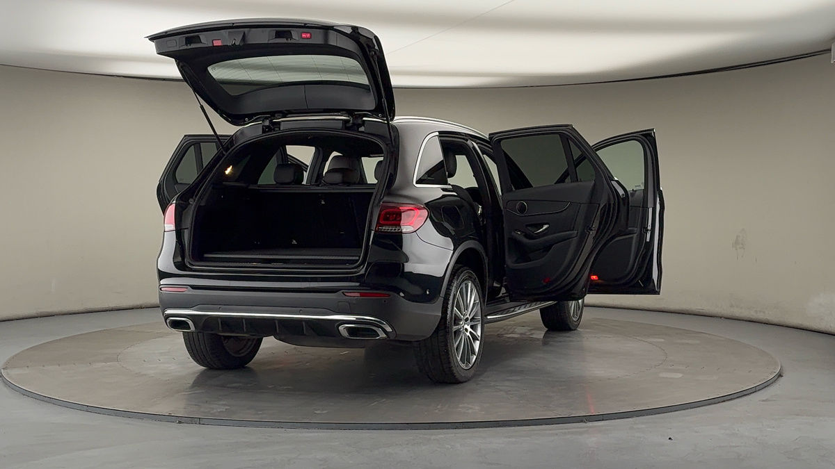 More views of Mercedes-Benz GLC