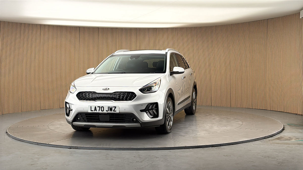 More views of Kia Niro