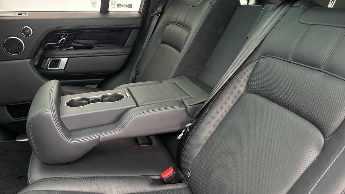 Land Rover Range Rover Image 9