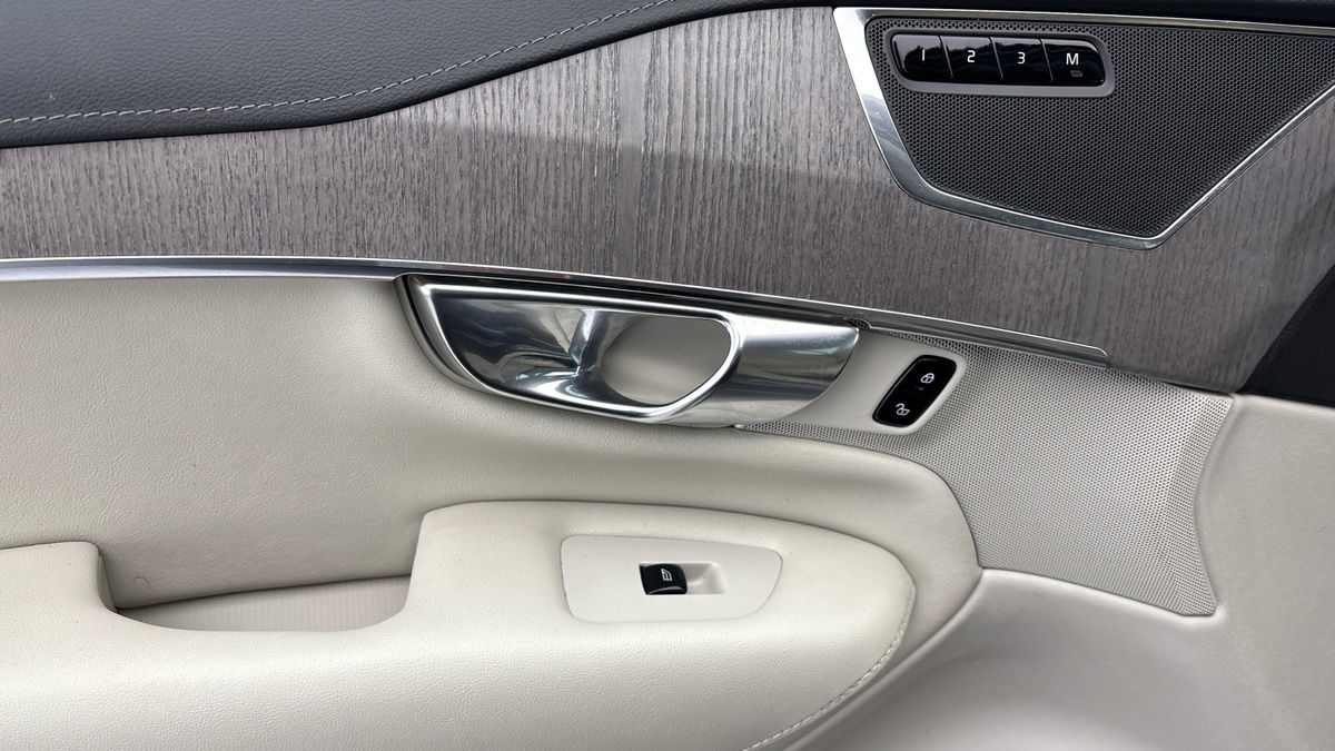 Volvo XC90 Image 19