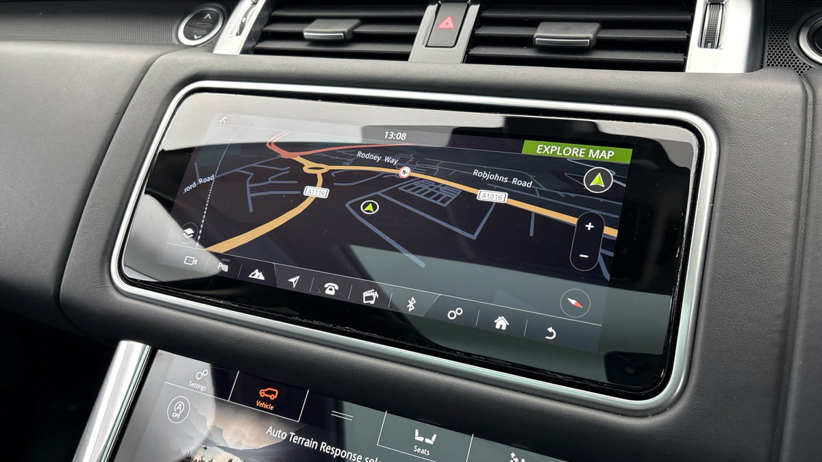 Land Rover Range Rover Sport Image 17