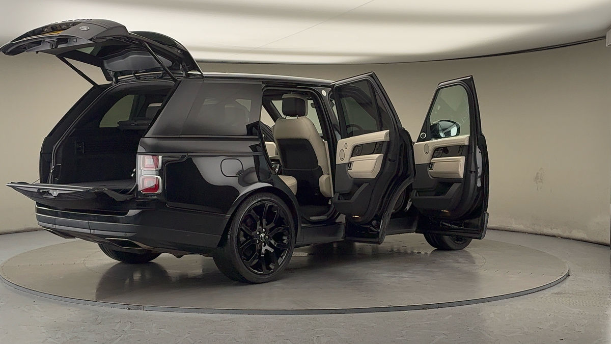 More views of Land Rover Range Rover