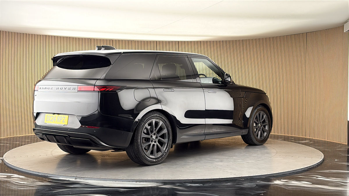 Land Rover Range Rover Sport Image 21