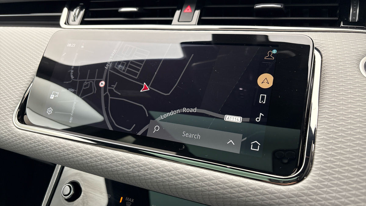 Land Rover Range Rover Evoque Image 17