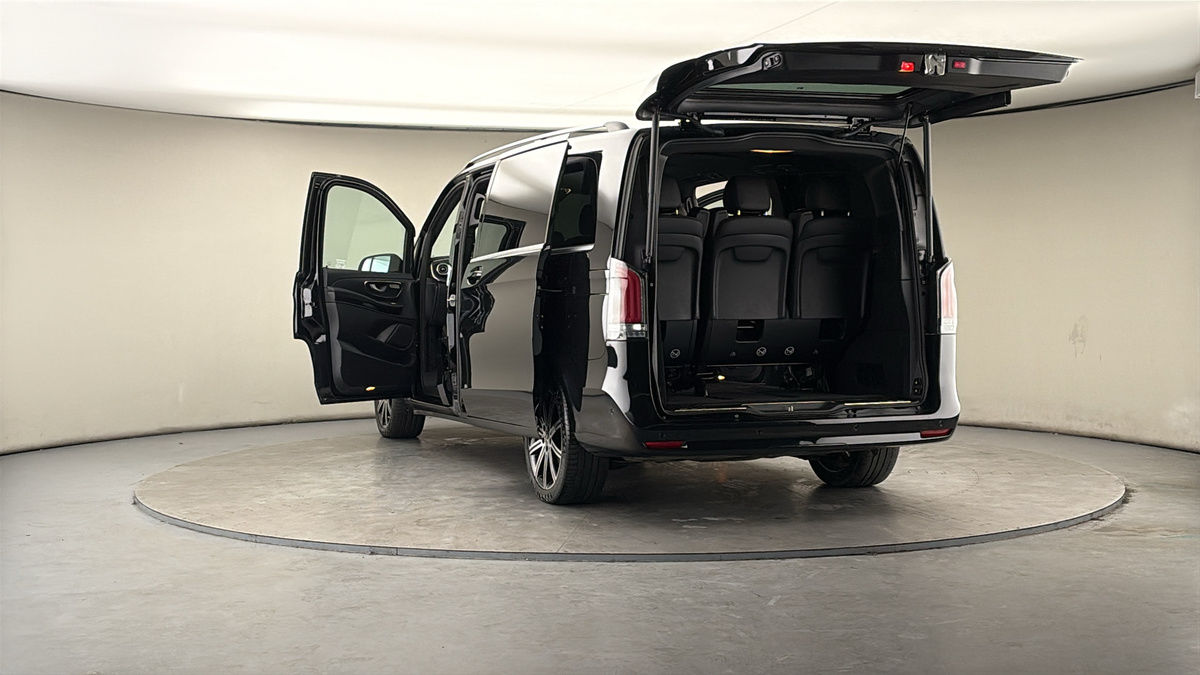 More views of Mercedes-Benz V Class