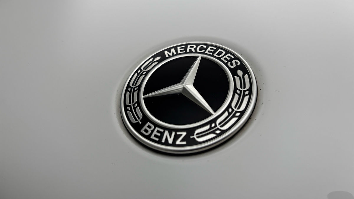 Mercedes-Benz GLE Image 24