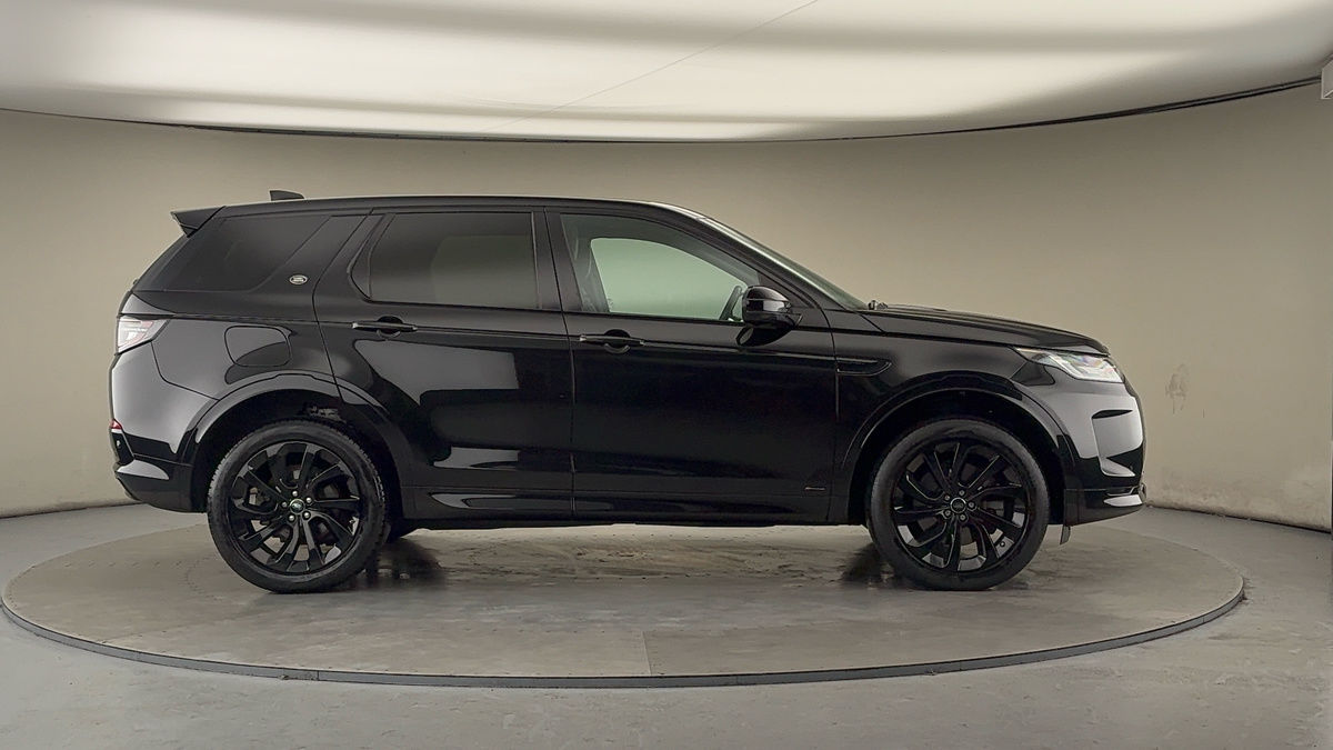 Land Rover Discovery Sport Image 16