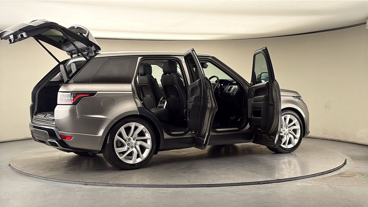 More views of Land Rover Range Rover Sport