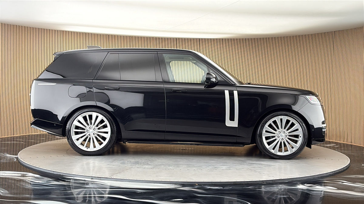 Land Rover Range Rover Image 16