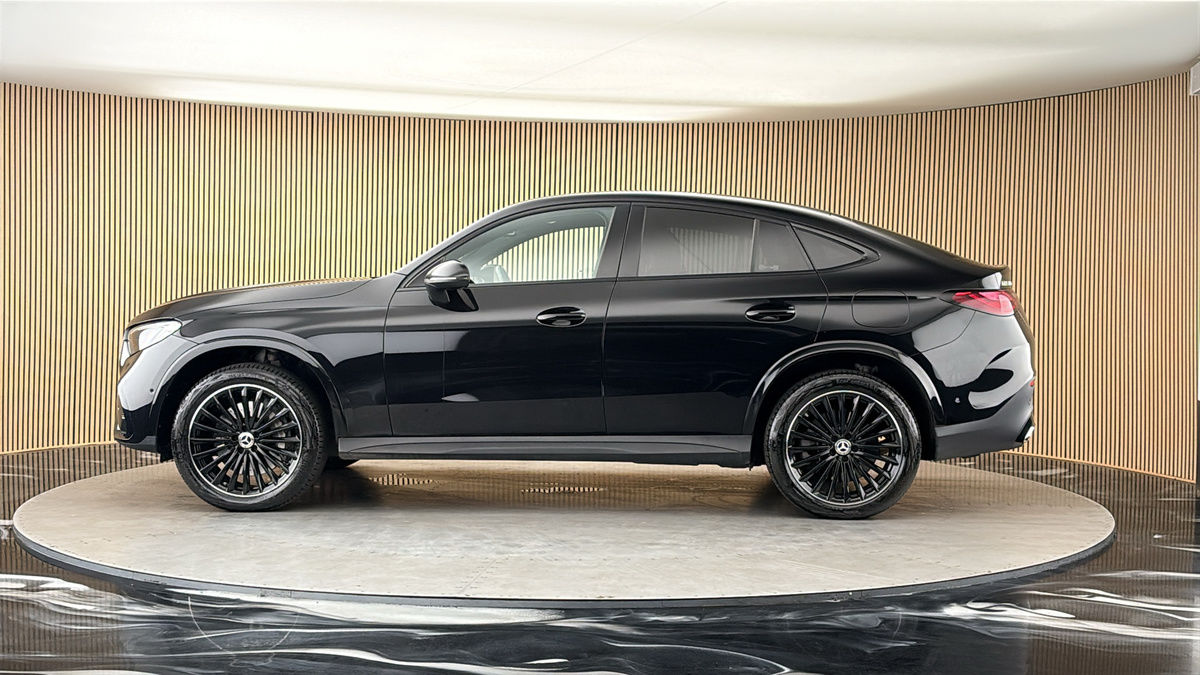Mercedes-Benz GLC Image 15