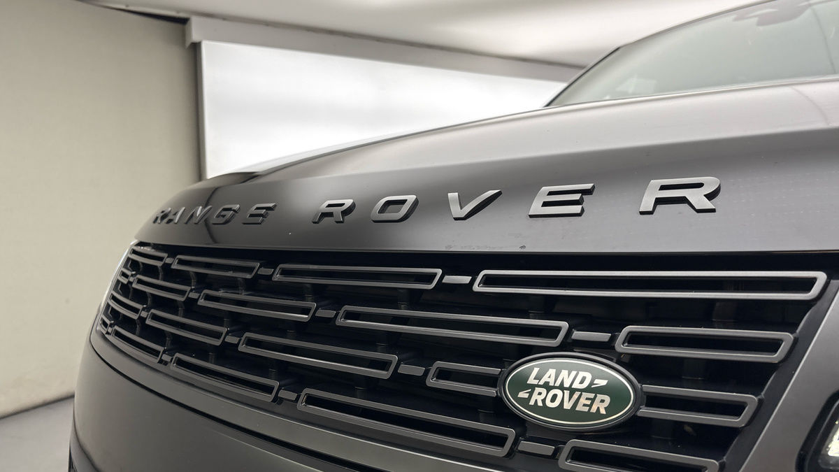 Land Rover Range Rover Sport Image 24