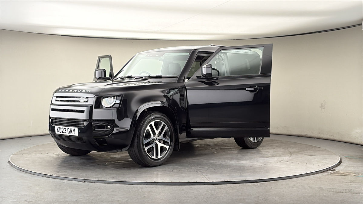 Land Rover Defender 90 Image 22