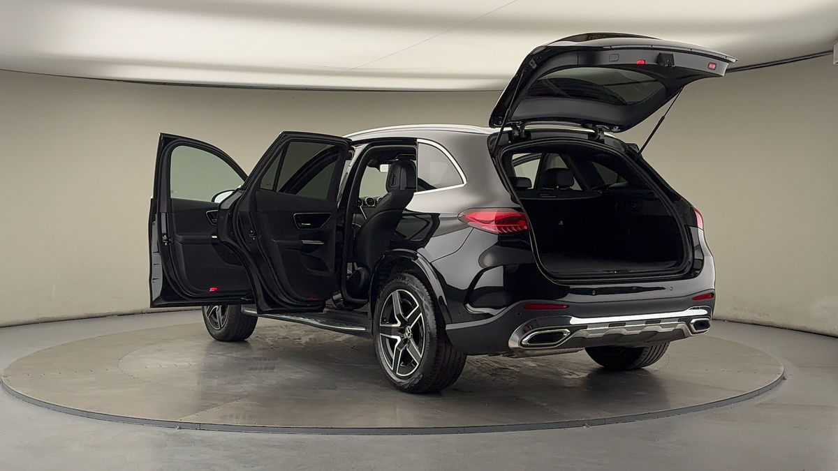 Mercedes-Benz GLC Image 23