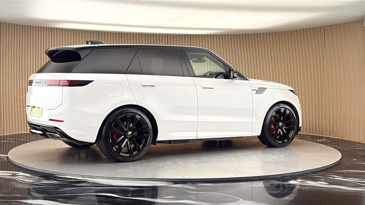 More views of Land Rover Range Rover Sport