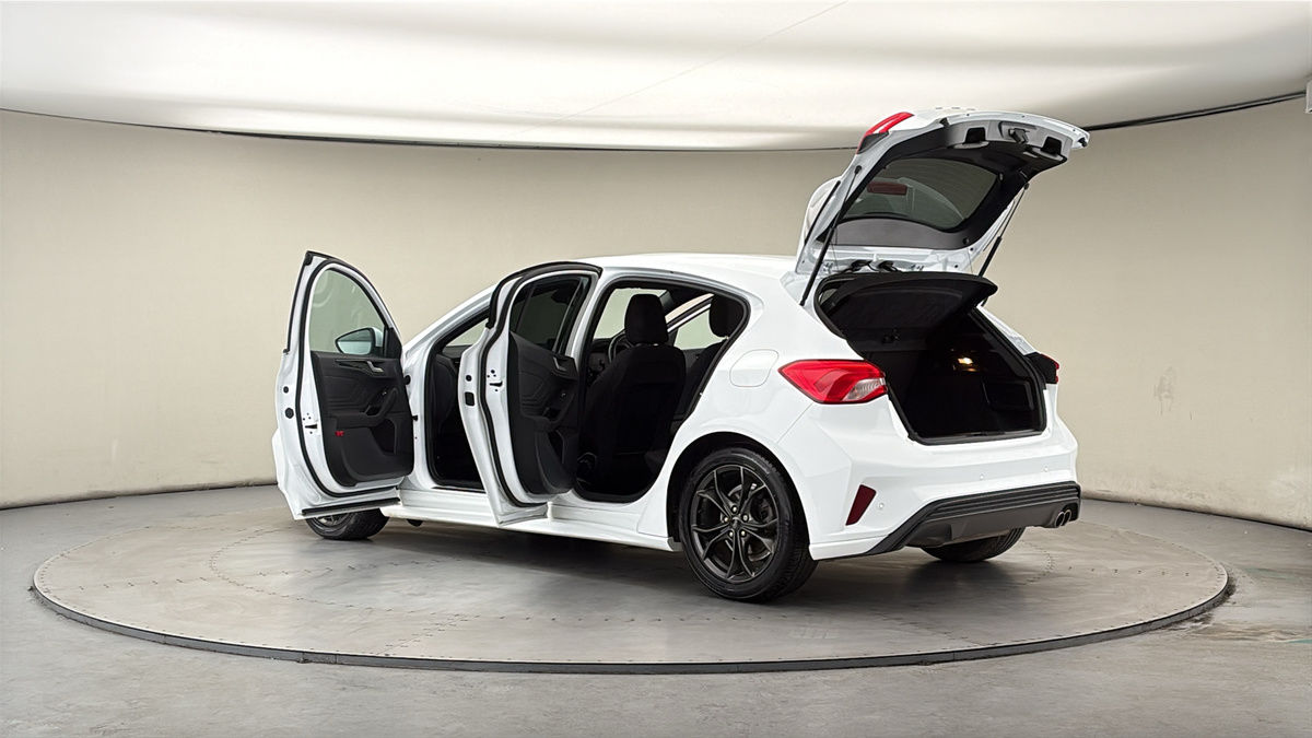 More views of Ford Focus