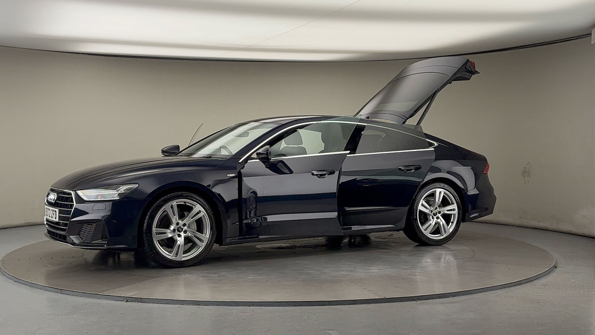 More views of Audi A7