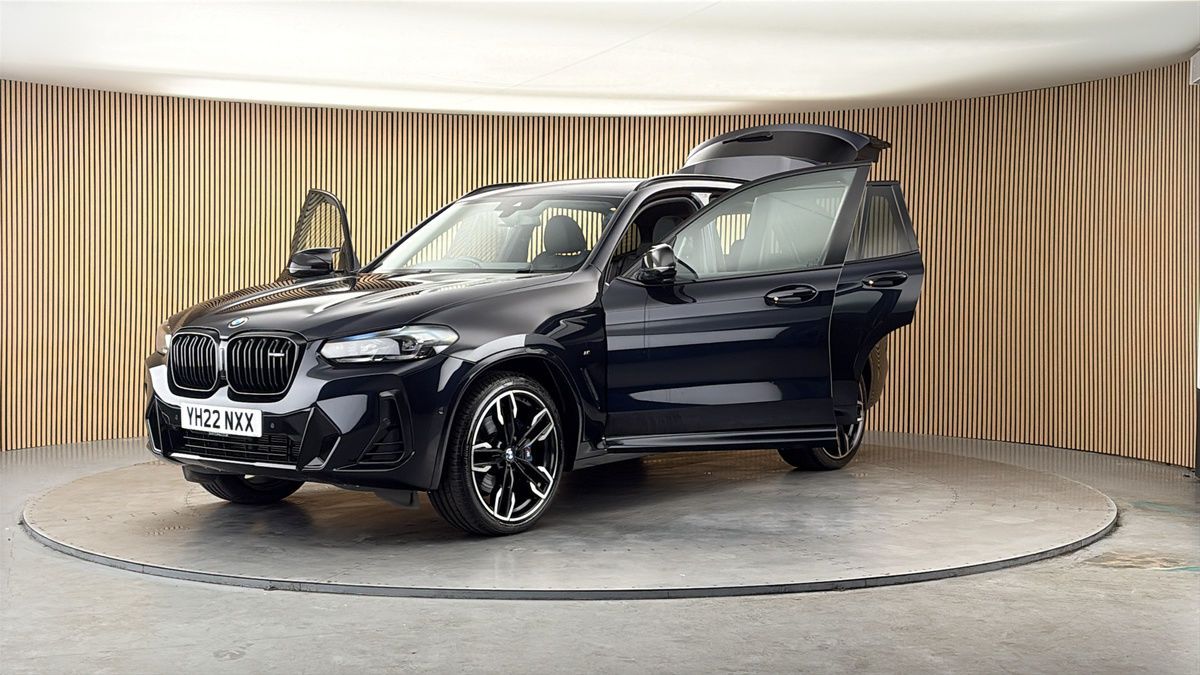 More views of BMW X3