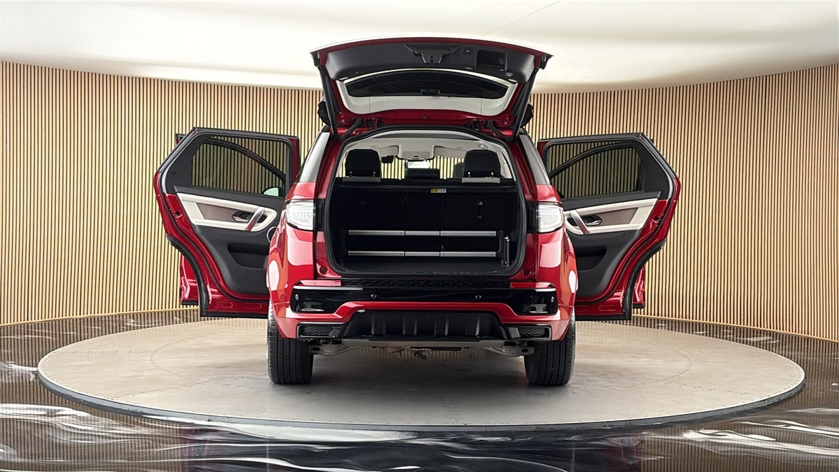 More views of Land Rover Discovery Sport
