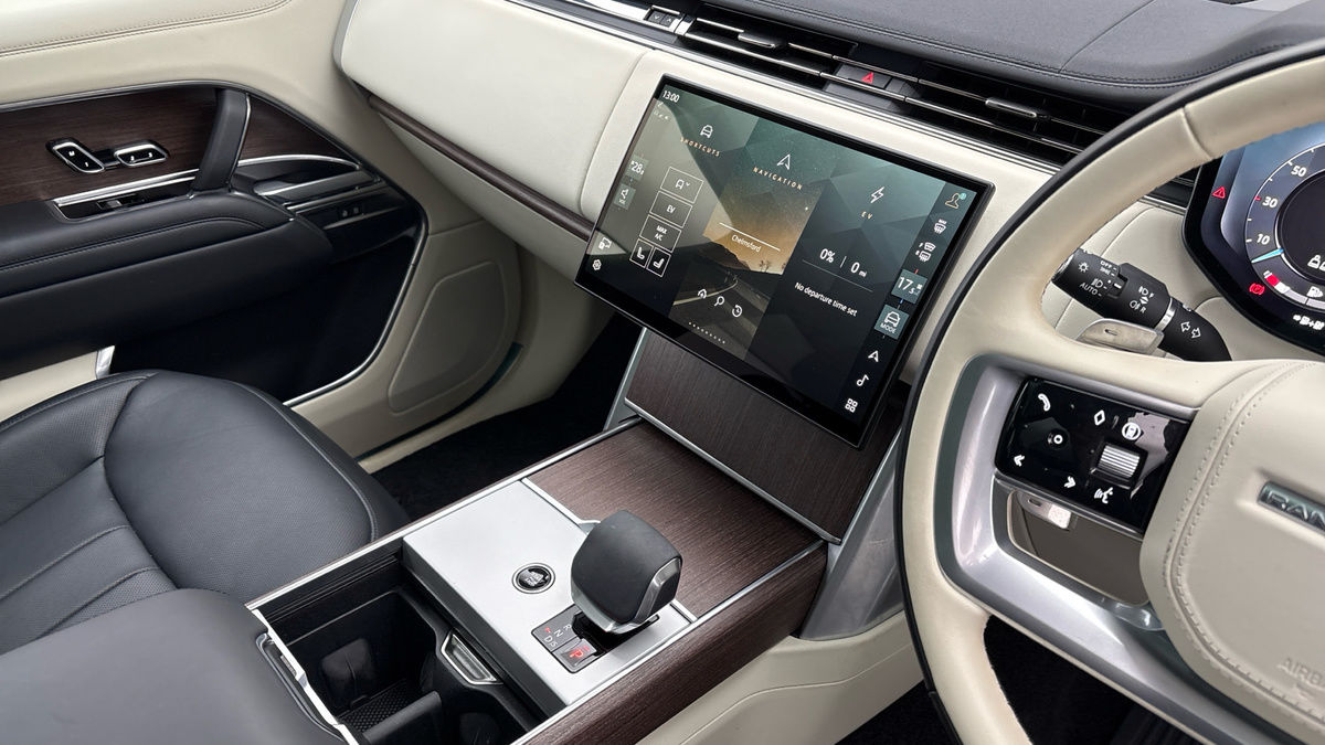 Land Rover Range Rover Image 18
