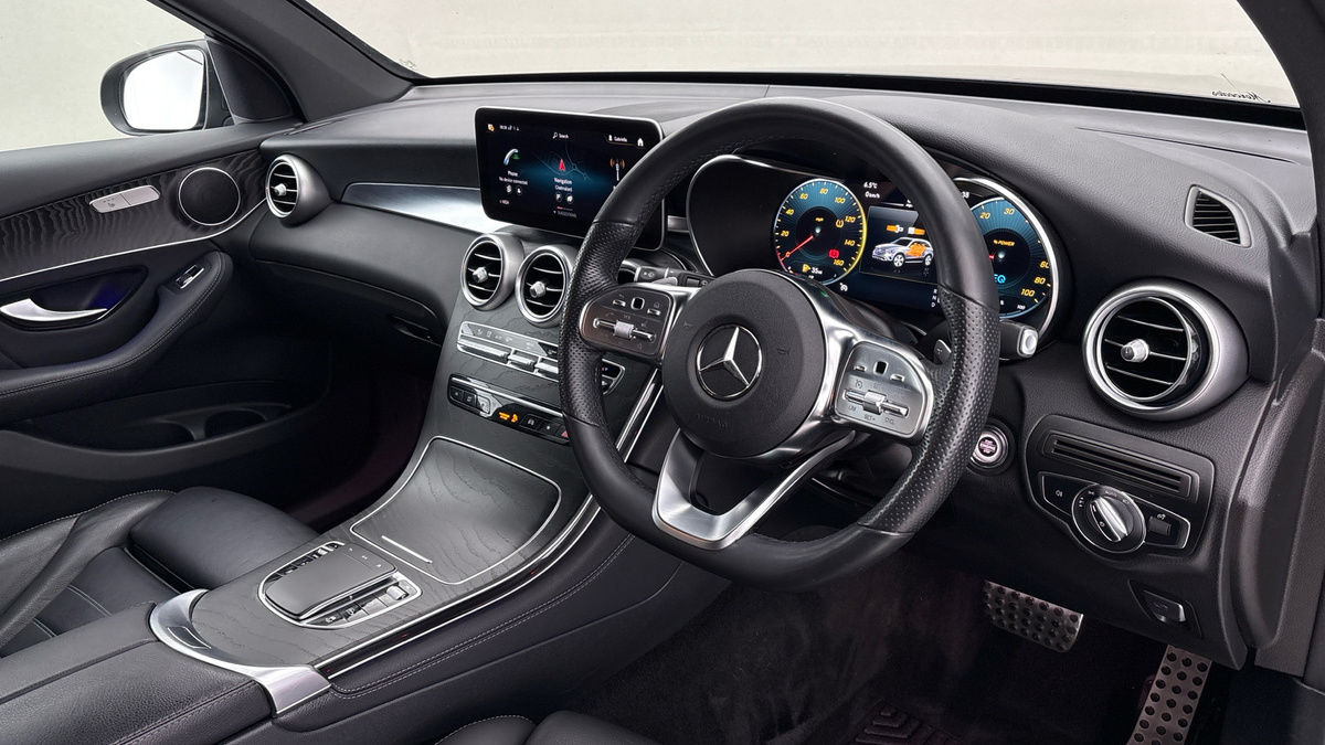 Mercedes-Benz GLC Image 5