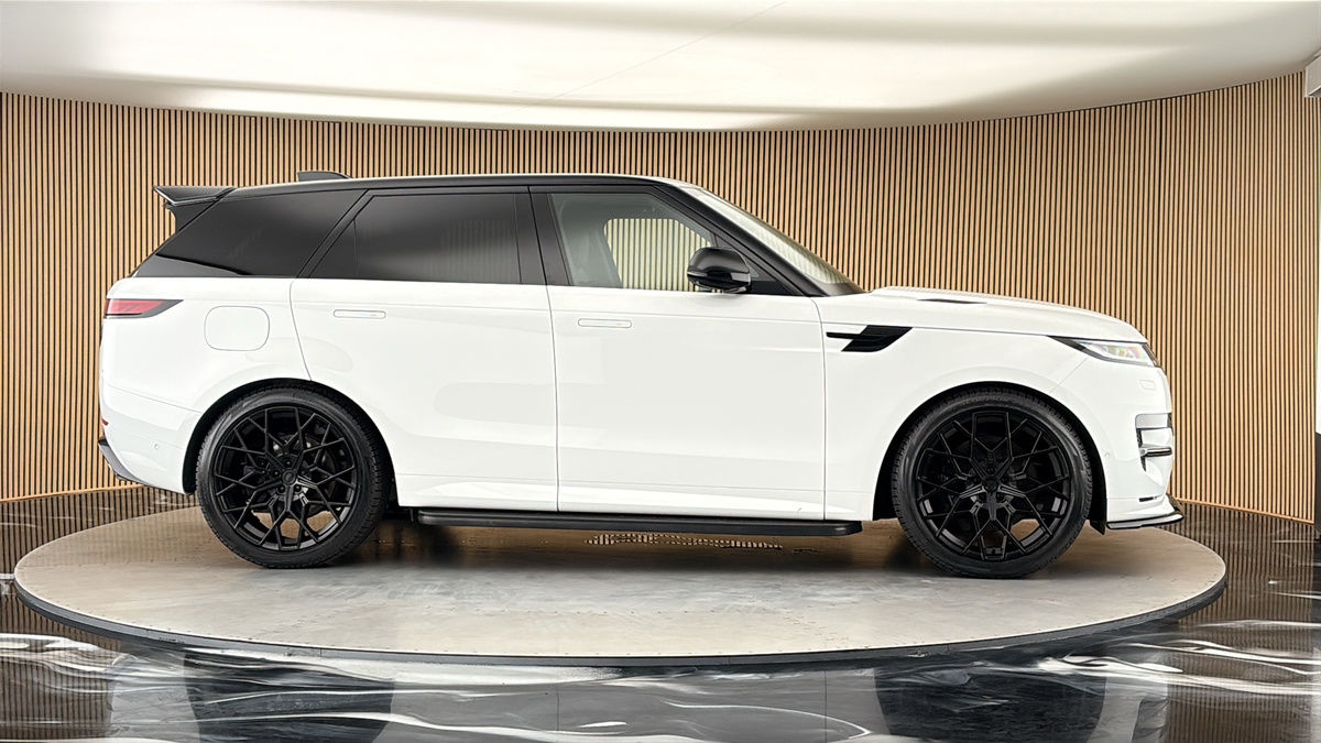 More views of Land Rover Range Rover Sport