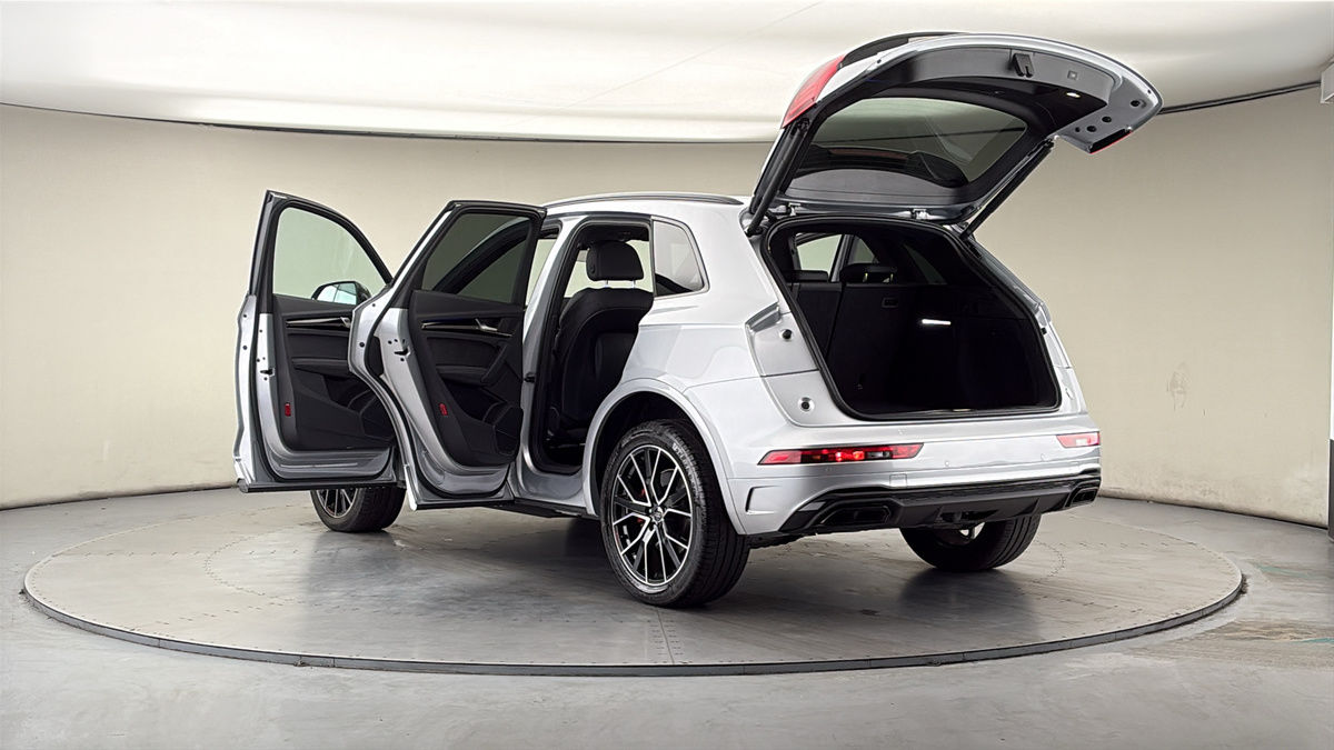 Audi Q5 Image 23