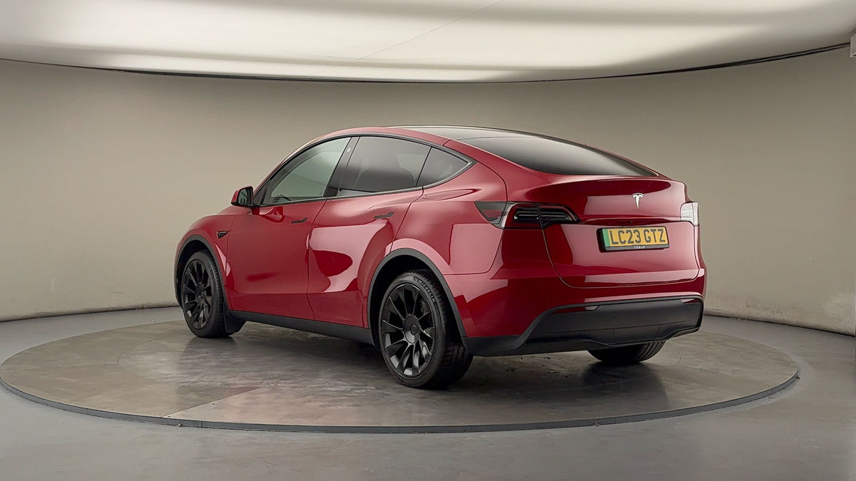 Tesla Model Y Image 2