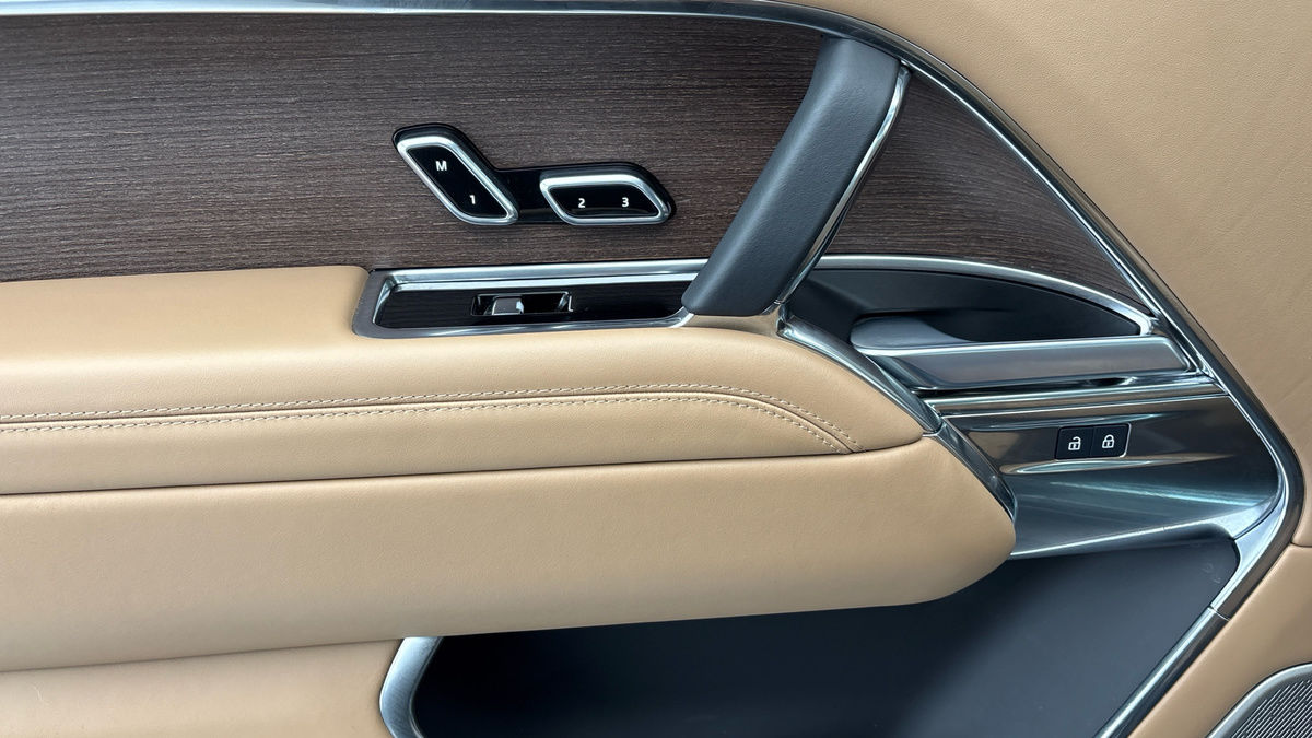 Land Rover Range Rover Image 19