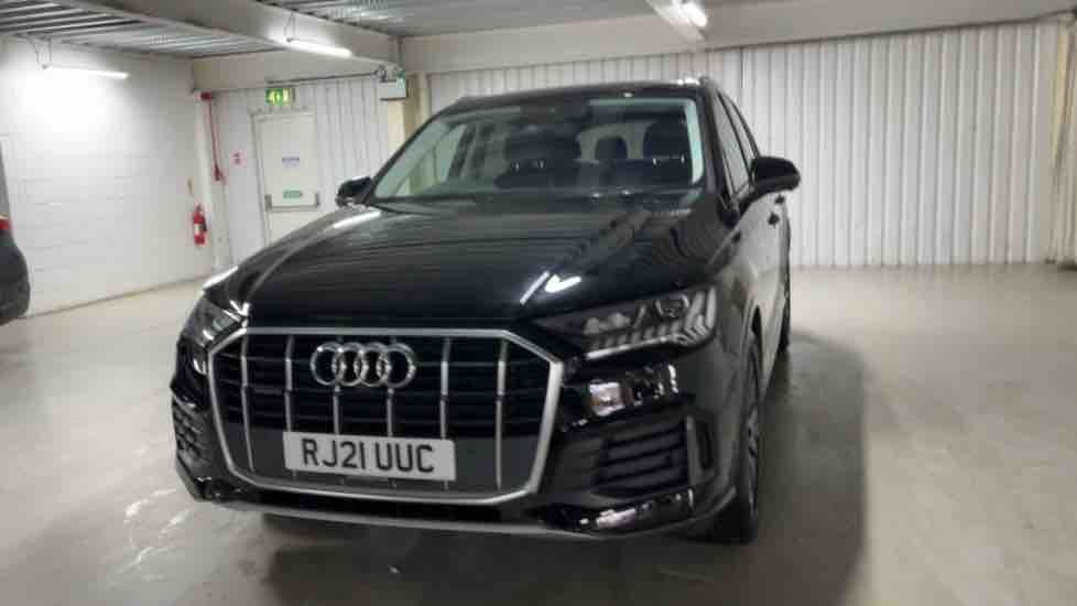 More views of Audi Q7