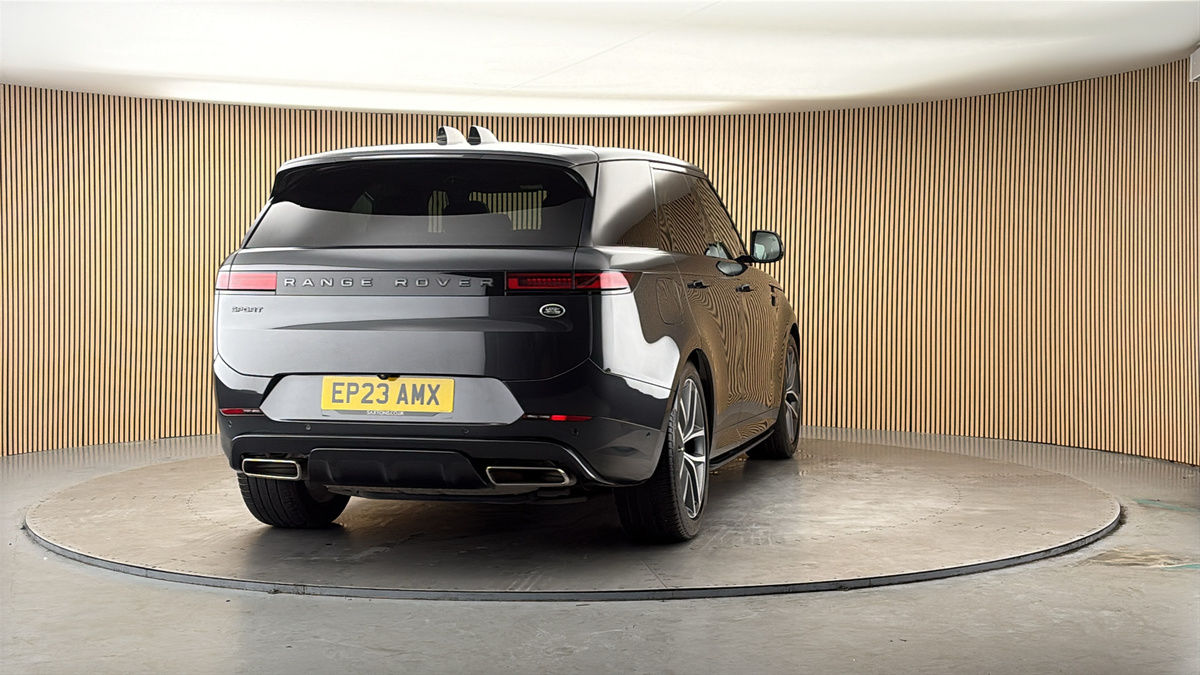 More views of Land Rover Range Rover Sport