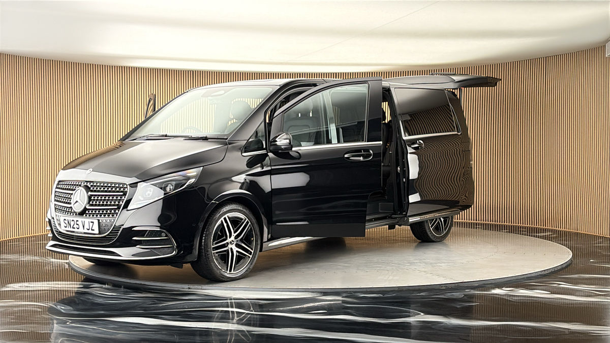 More views of Mercedes-Benz V Class