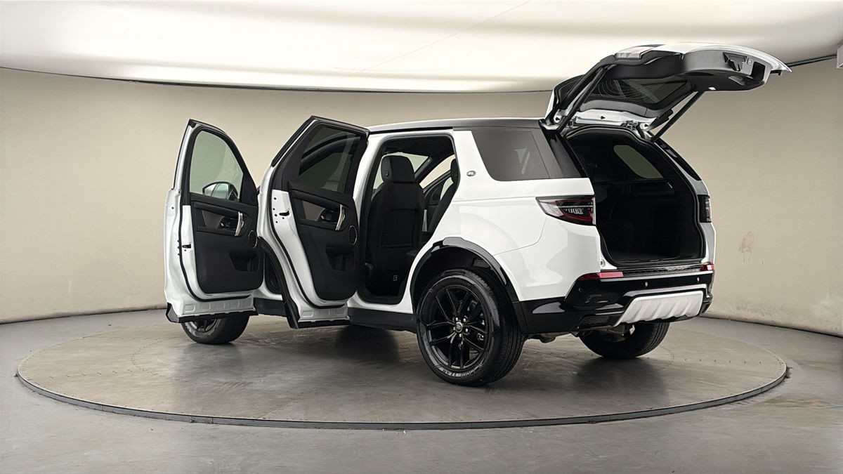 More views of Land Rover Discovery Sport