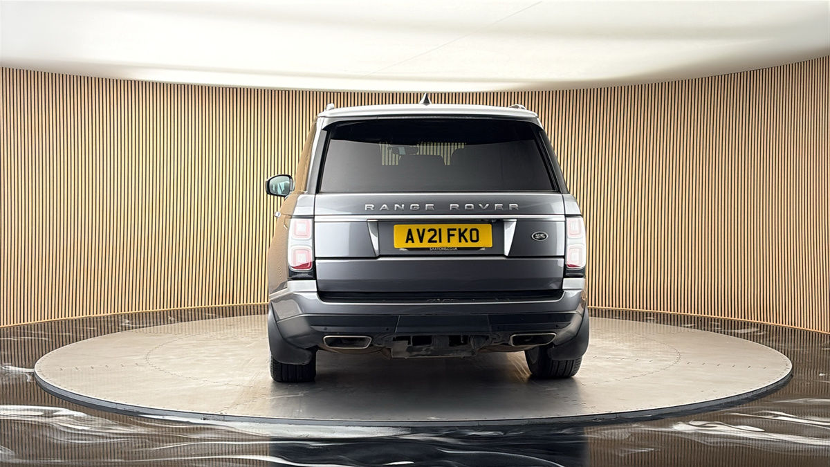 More views of Land Rover Range Rover