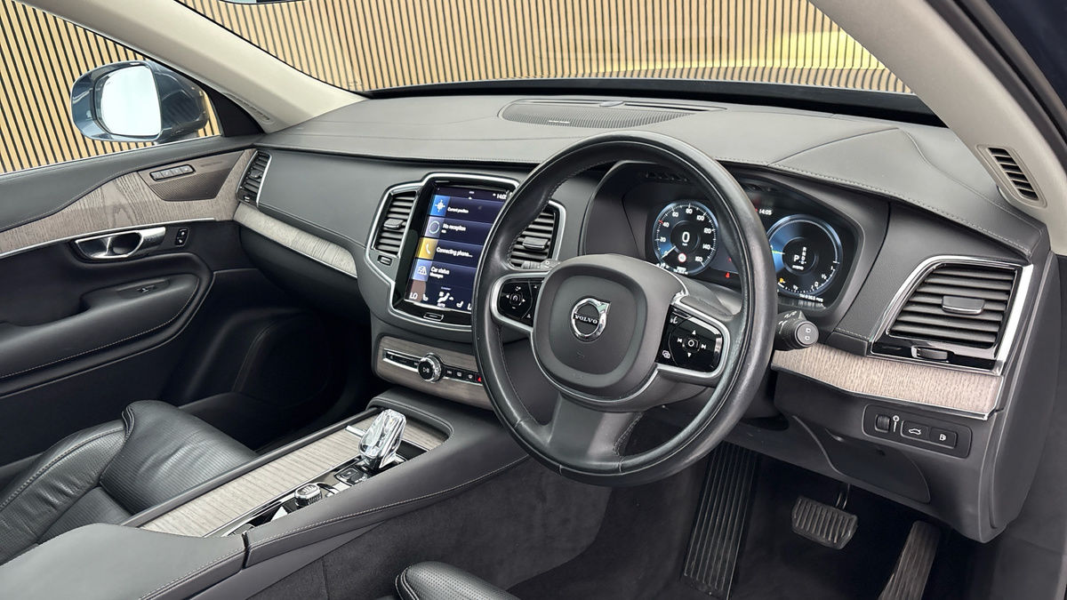 Volvo XC90 Image 5