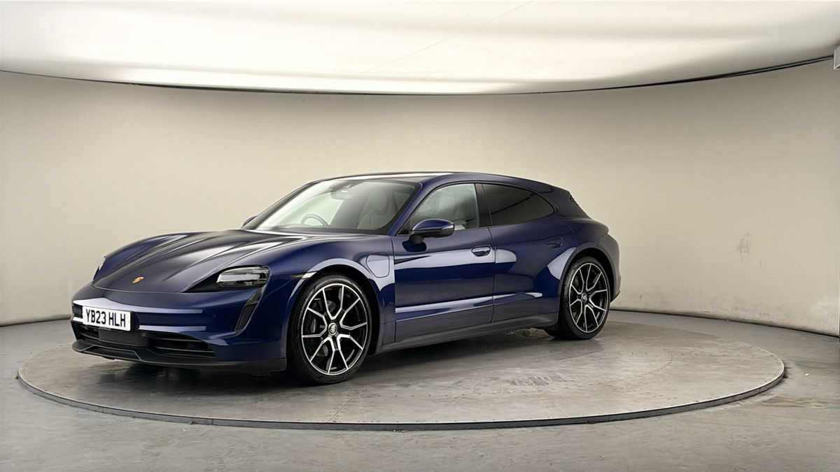 Porsche Taycan Image 20