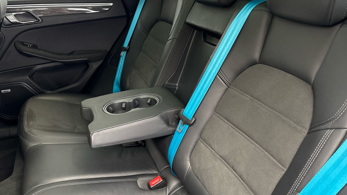 Porsche Macan Image 9