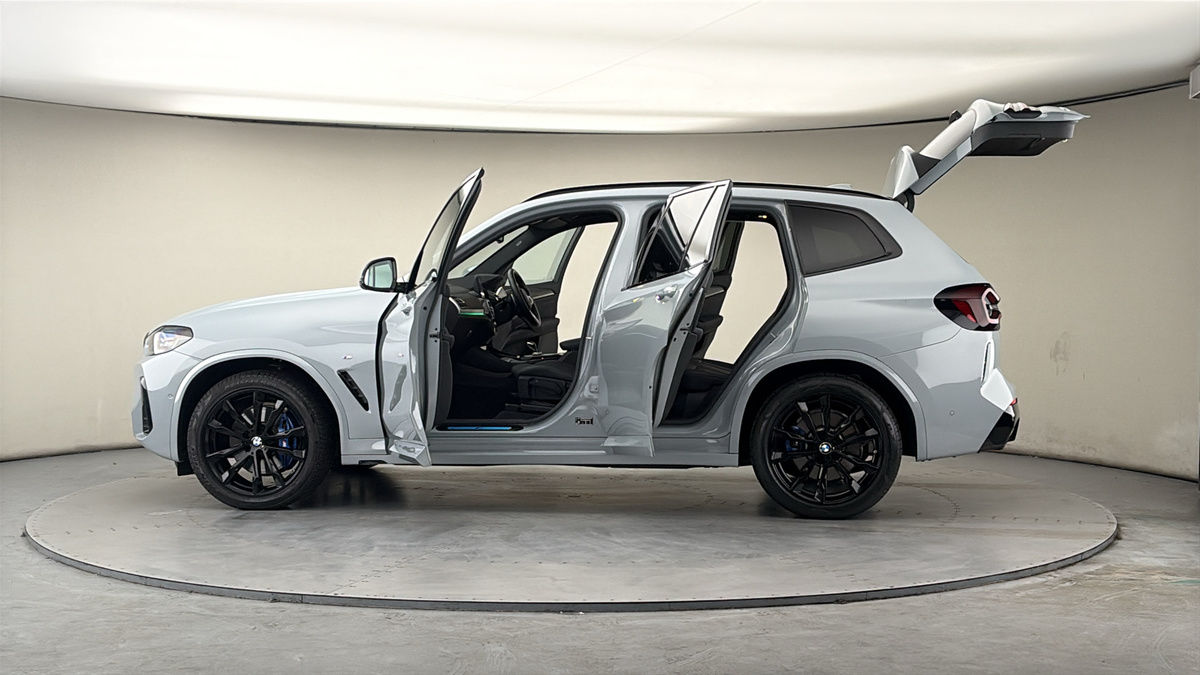 More views of BMW X3