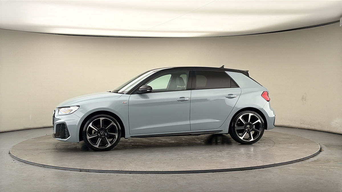 More views of Audi A1