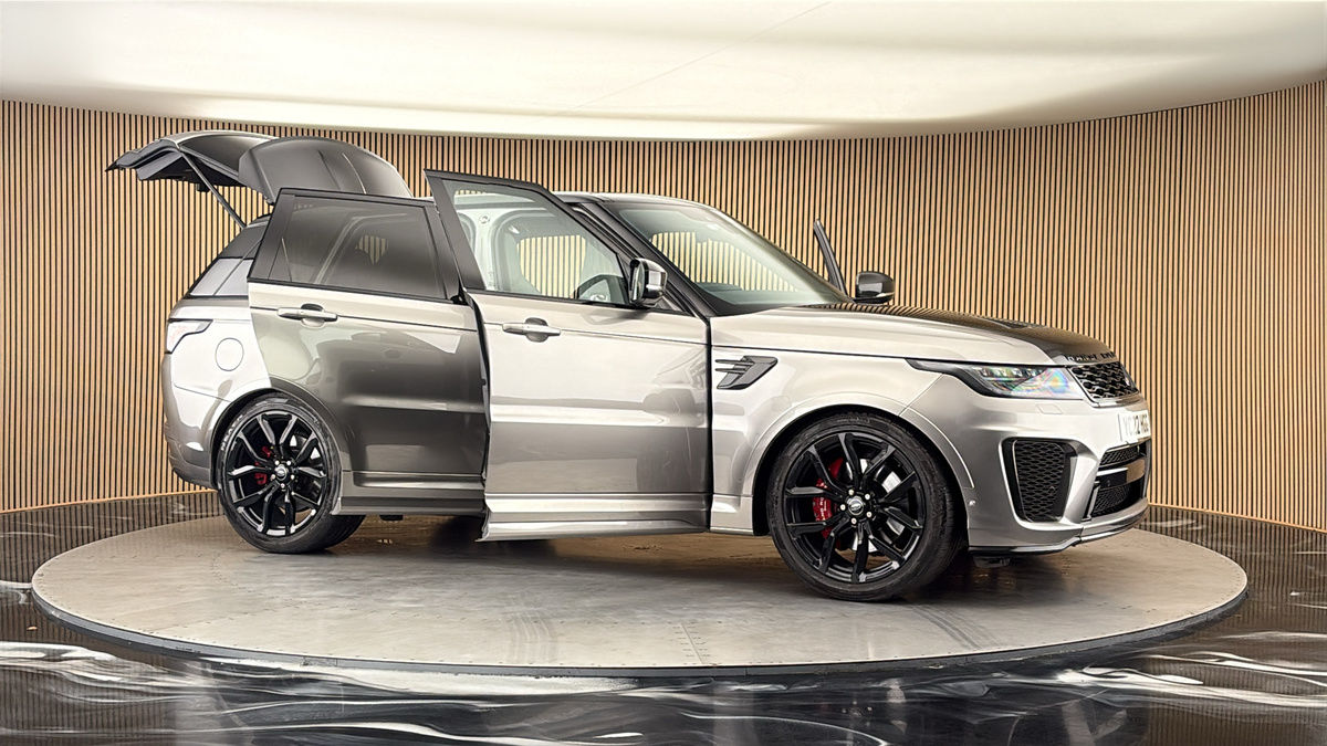 More views of Land Rover Range Rover Sport